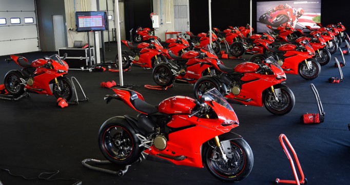 Ducati_1299_Panigale_S_-_07