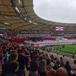 Emotionen meets Gänsehaut - Mai 2017  Es geht zwar nur um Fußball, es ist aber auch immer wieder unbeschreiblich, wenn über 60.000 Fans ein Lied einstimmen und die Mannschaften einlaufen. Einfach fantastisch wenn Sport die Menschen friedlich verbindet.