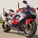 Honda CBR929RR Fireblade 2000