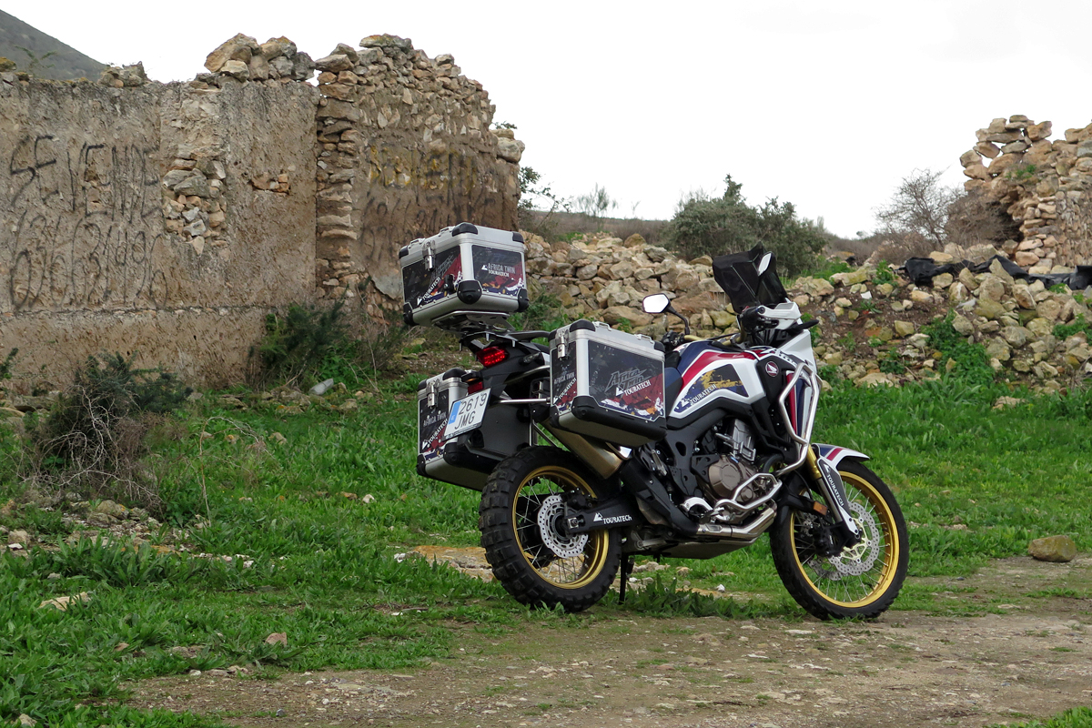 yamaha t7 vs africa twin