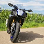 Yamaha YZF R1M - 05