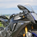Yamaha YZF R1M - 14