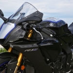 Yamaha YZF R1M - 15