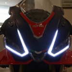 Aprilia RSV4 1100 Factory - 23