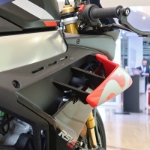 Aprilia RSV4 1100 Factory - 25