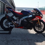 Aprilia RSV4 1100 Factory - 75