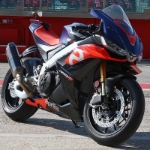 Aprilia RSV4 1100 Factory - 90