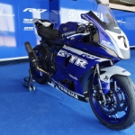 Yamaha R7 - 64