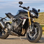 Triumph Speed Triple 1200 RS - 01