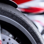 Bridgestone Racing Battlax V03 - 06