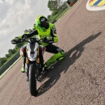 Ducati Hypermotard V2 - 25