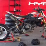 Ducati Hypermotard V2 - 36