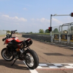 Ducati Hypermotard V2 - 39