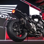 088 EICMA Honda CB1000R - 15